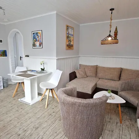 Apartment Waren 7010